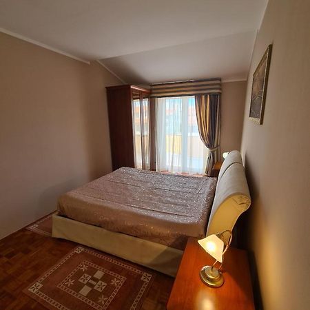 Apartment Sunny Пула Экстерьер фото