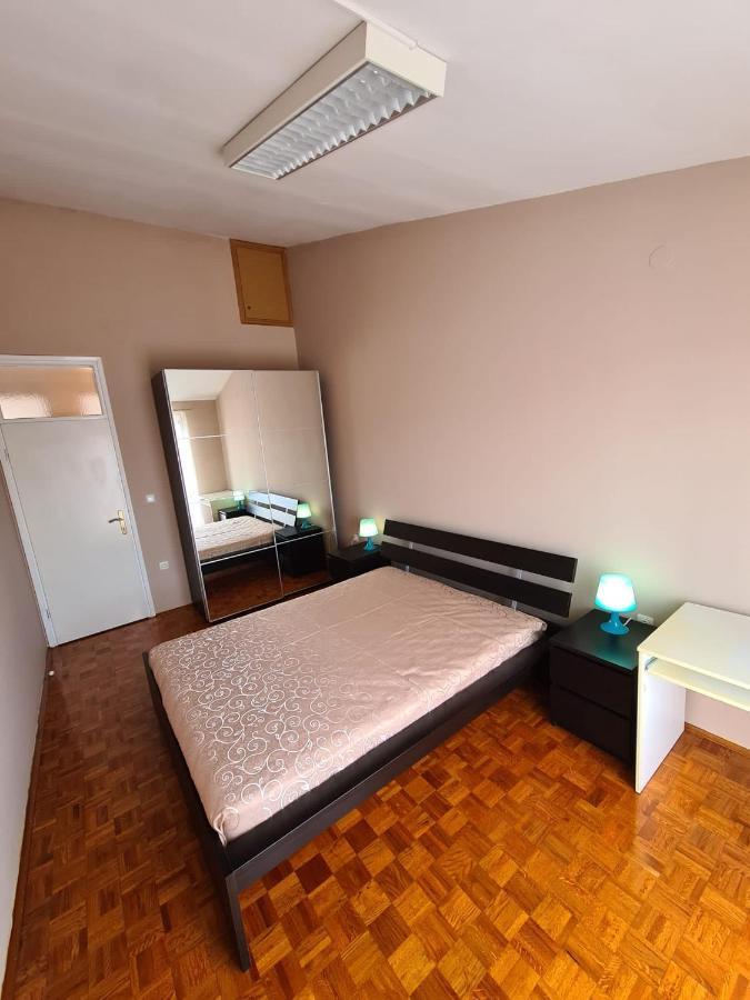 Apartment Sunny Пула Экстерьер фото