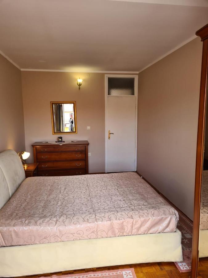 Apartment Sunny Пула Экстерьер фото